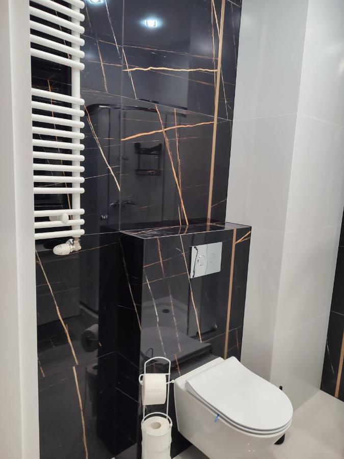 Opera Kolobrzeska 6 Super Vip Apartman Olsztyn  Kültér fotó
